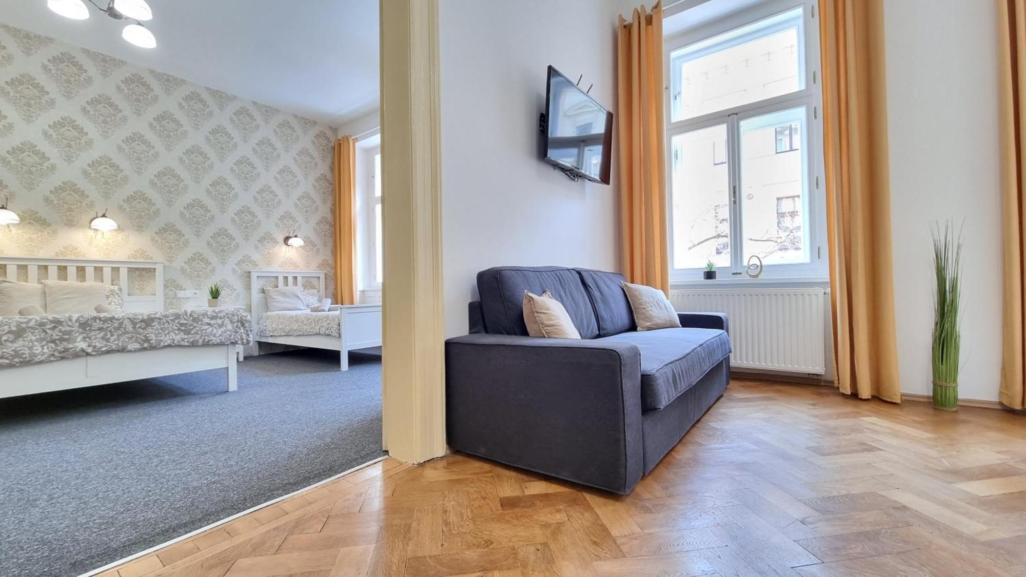 Finnem Rentals Tyrsova Прага Екстер'єр фото